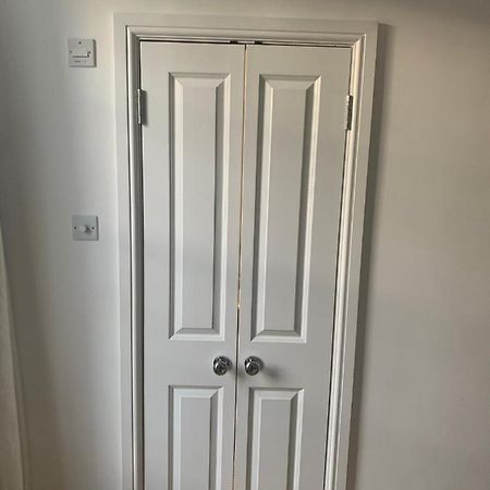 Beautiful One Bedroom Flat In The Heart Of Notting Hill Gate Лондон Экстерьер фото